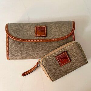 Dooney & Bourke Pebble Grain Continental Clutch & Zip Around Credit Card Case